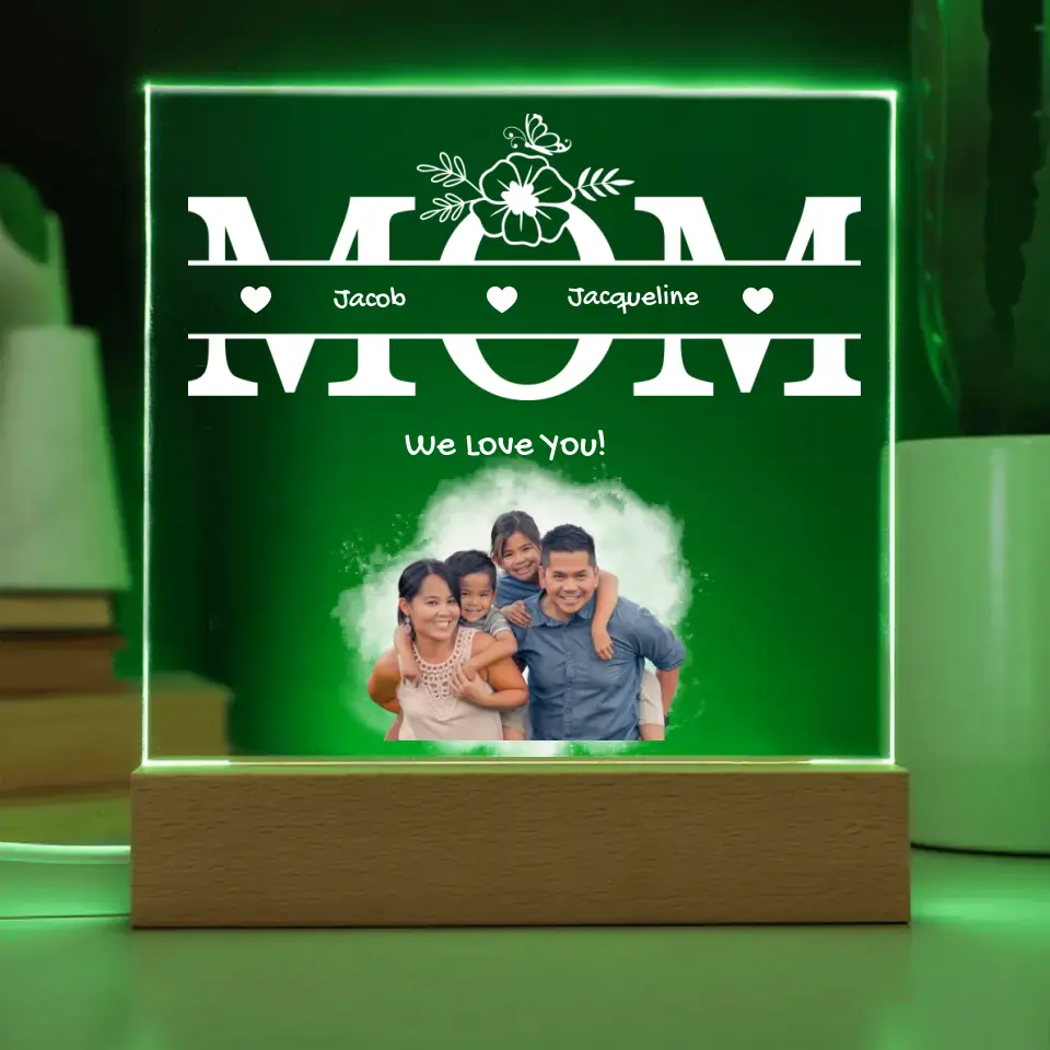 Acrylic MOM Personalized with Names