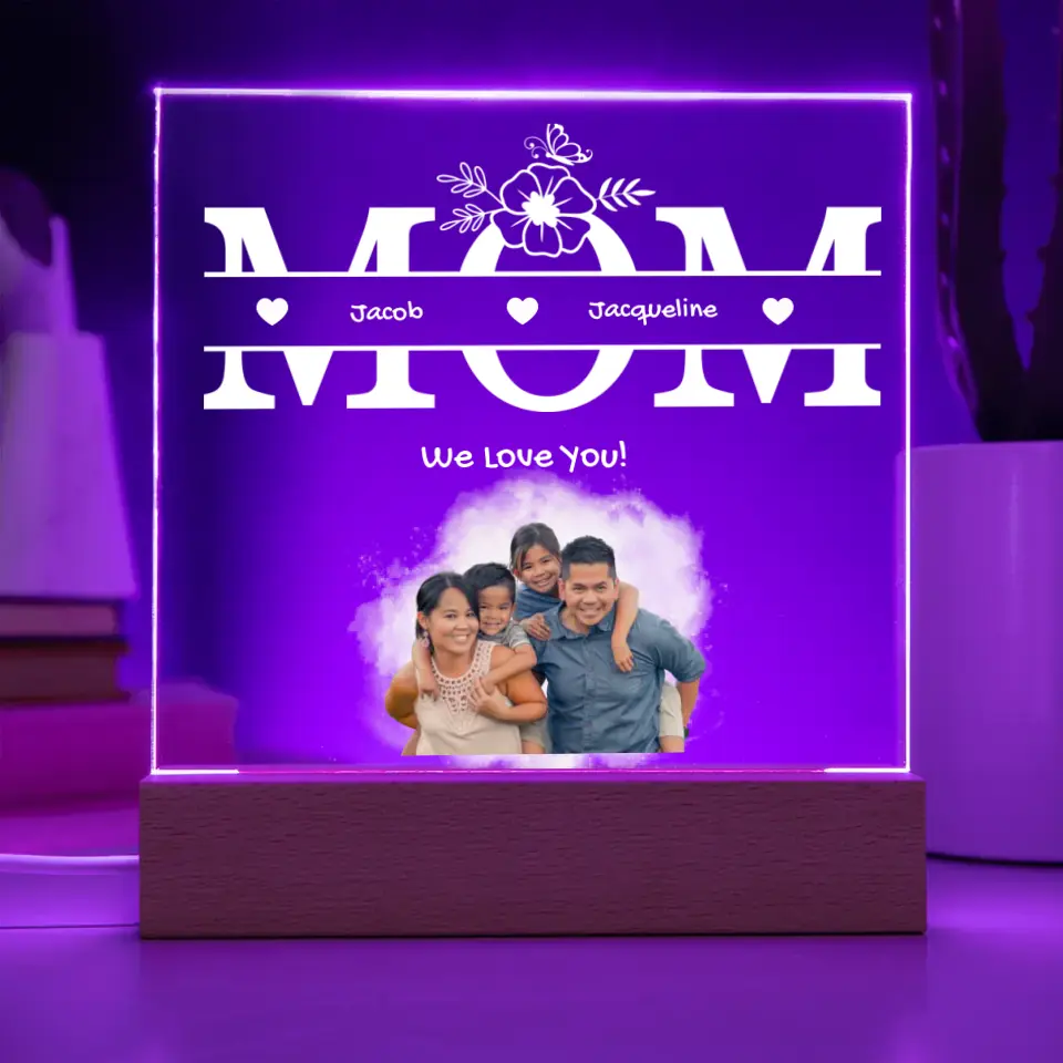 Acrylic MOM Personalized with Names